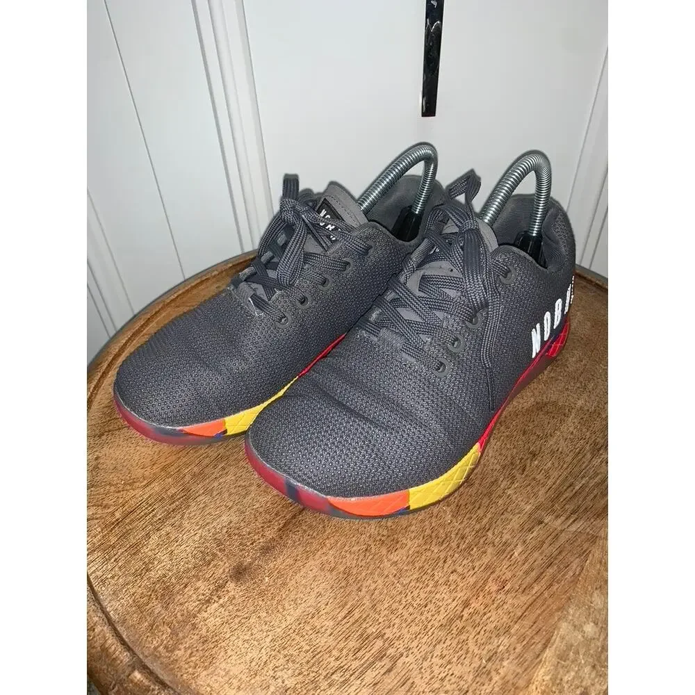NOBULL Lightning Trainer Unisex Sneakers Gray Rainbow Men's 6 /‎ Women's 7.5
